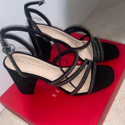 Women Heel Size 6:7/8