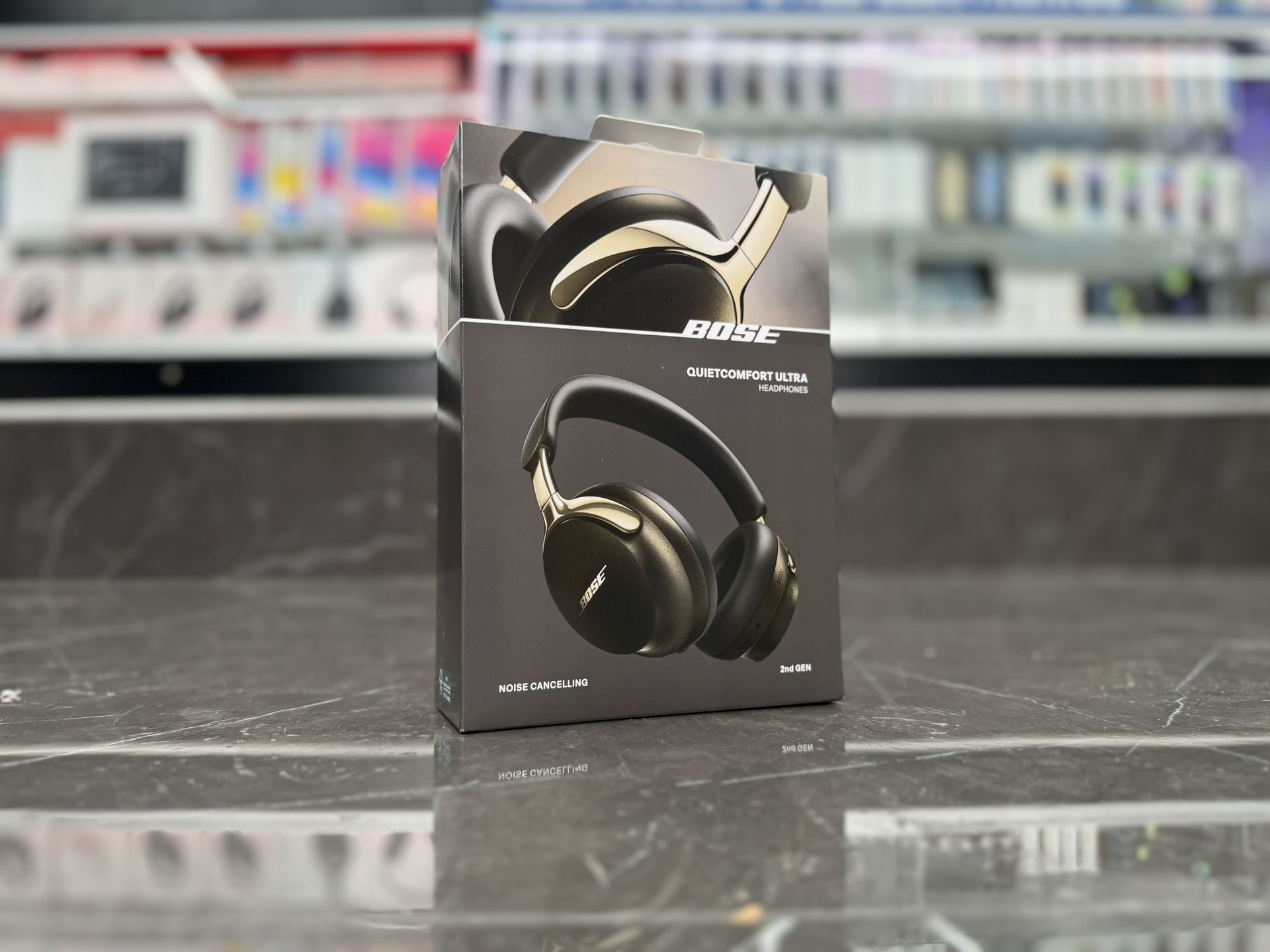 Bose Quiet Comfort Ultra Headphones Desert Gold Limited Edition ((Take It Home In Payments/ llévatelo a casa en pagos) 