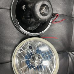 7 Inch Round Sealed Beam Headlights 