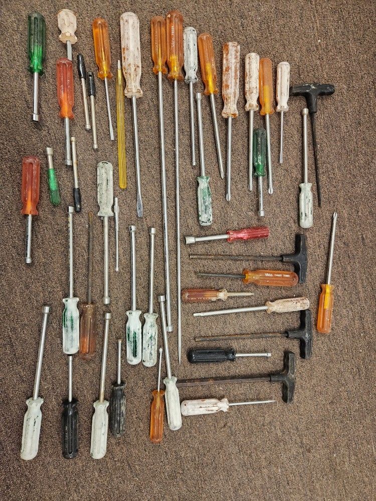 44 Vaco / Klein hand tools