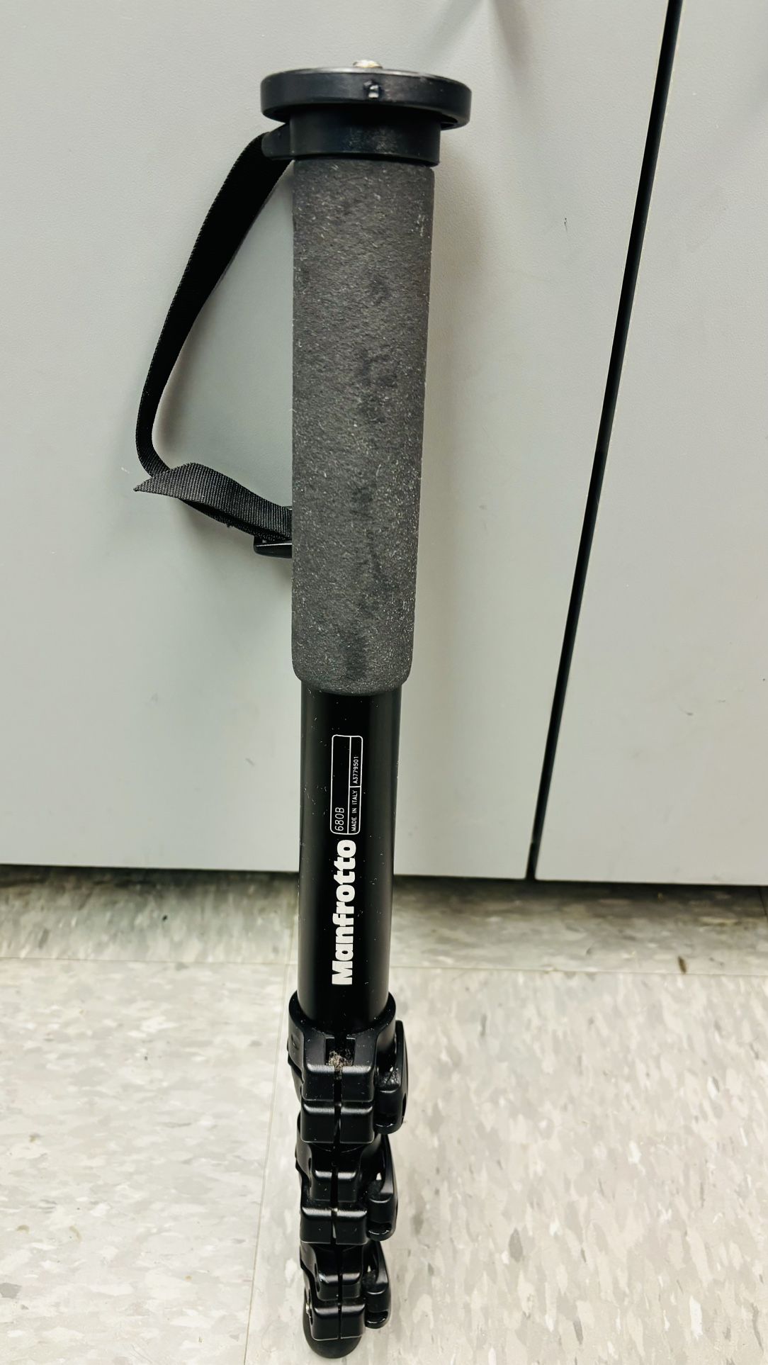 Monopod Stand