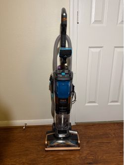 Shark® CarpetXpert HairPro Pet with StainStriker Upright Deep Carpet, Rug & Upholstery Cleaner