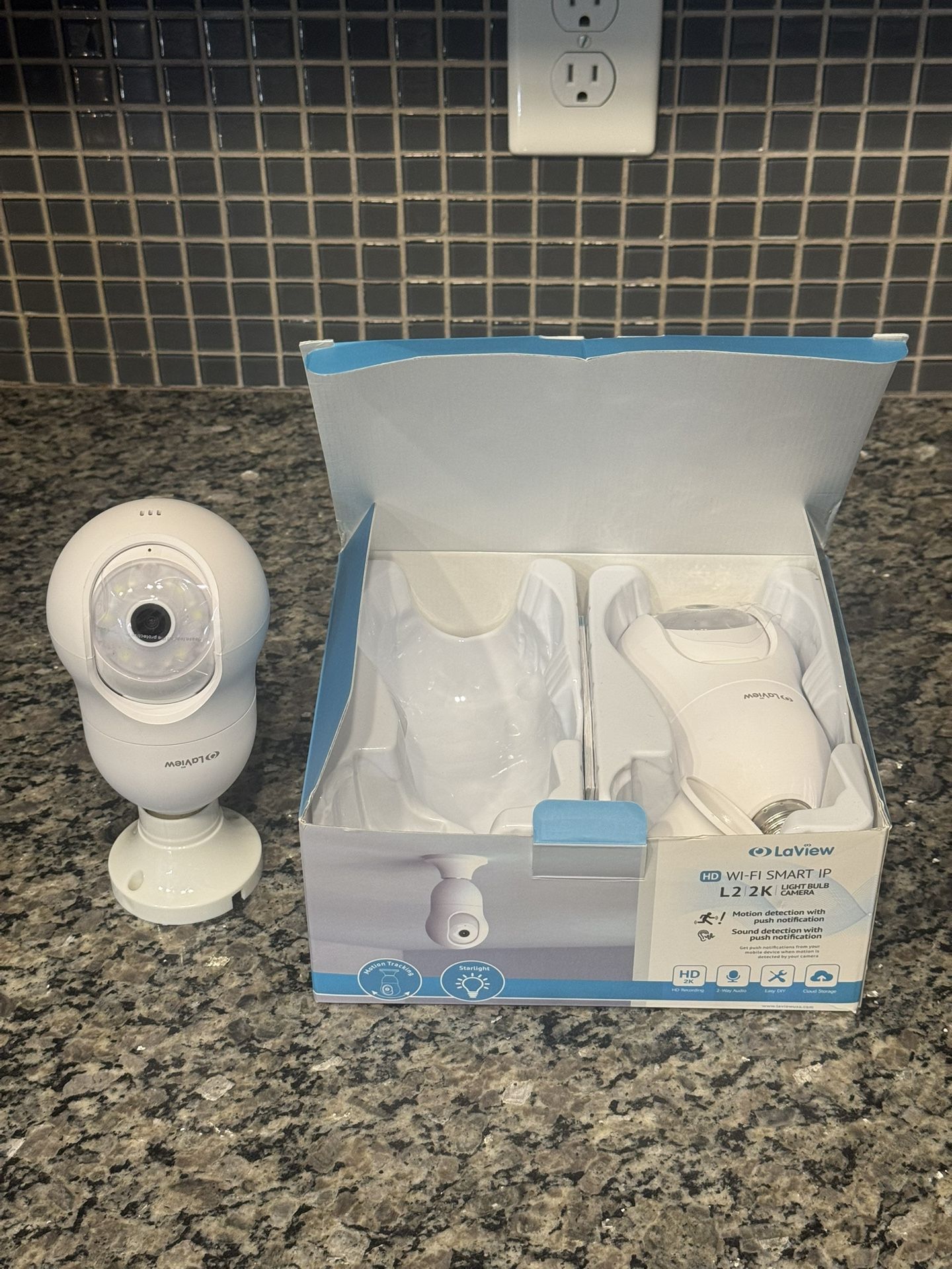 2-Pack LaView 2K Security Bulb Cameras – Indoor/Outdoor, Brand New