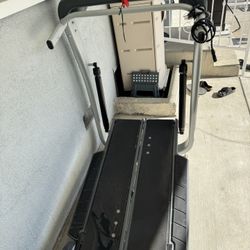 Bowflex machine And Floor Mat 