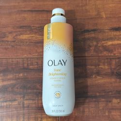 Olay Tone Brightening Vit C SERUM Complex Body Wash; Restores Natural Skin Tone: 20 oz Each ($9 Each Or 2 For $16)