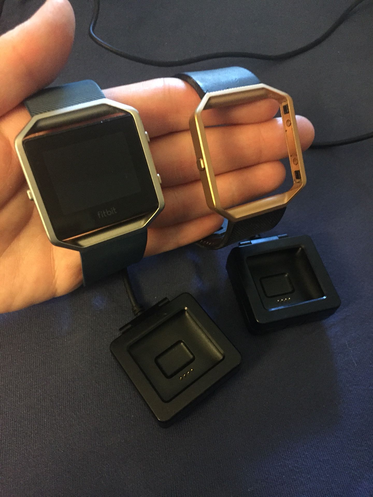 Fitbit Blaze (2 Chargers, 2 Bands)