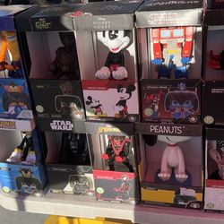 Phone and controller holder 