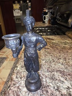 Statue