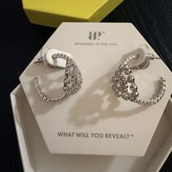Bomb Party Earrings 