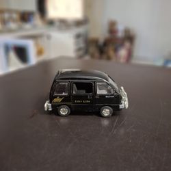 Rare Collectible Sseda Toy Asia Towner SDX Mini-Bus W/Pull Back Action, City Life In Black Scale 1/32-SEE DESCRIPTION 