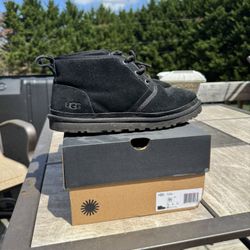 Size 10 Men’s Uggs