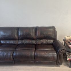 Large Reclining Couch 