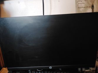 Selling A bundle of gaming PC, 60 hz monitor, gaming keyboard, gaming mouse, gaming headset, and mousepad