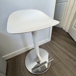 IKEA JANINGE Adjustable Bar Stool