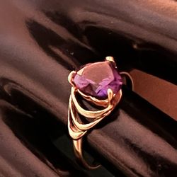 💜  14K Gold Amethyst Heart Ring