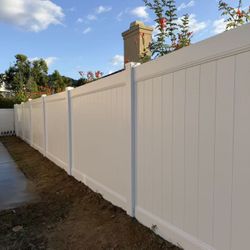 6ft Privacy Vinyl Fence