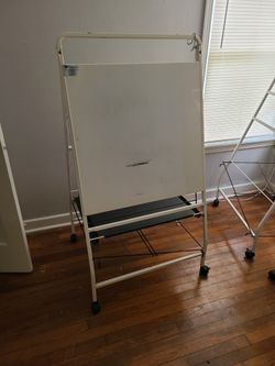 Rolling standing Dry erase school boards X4