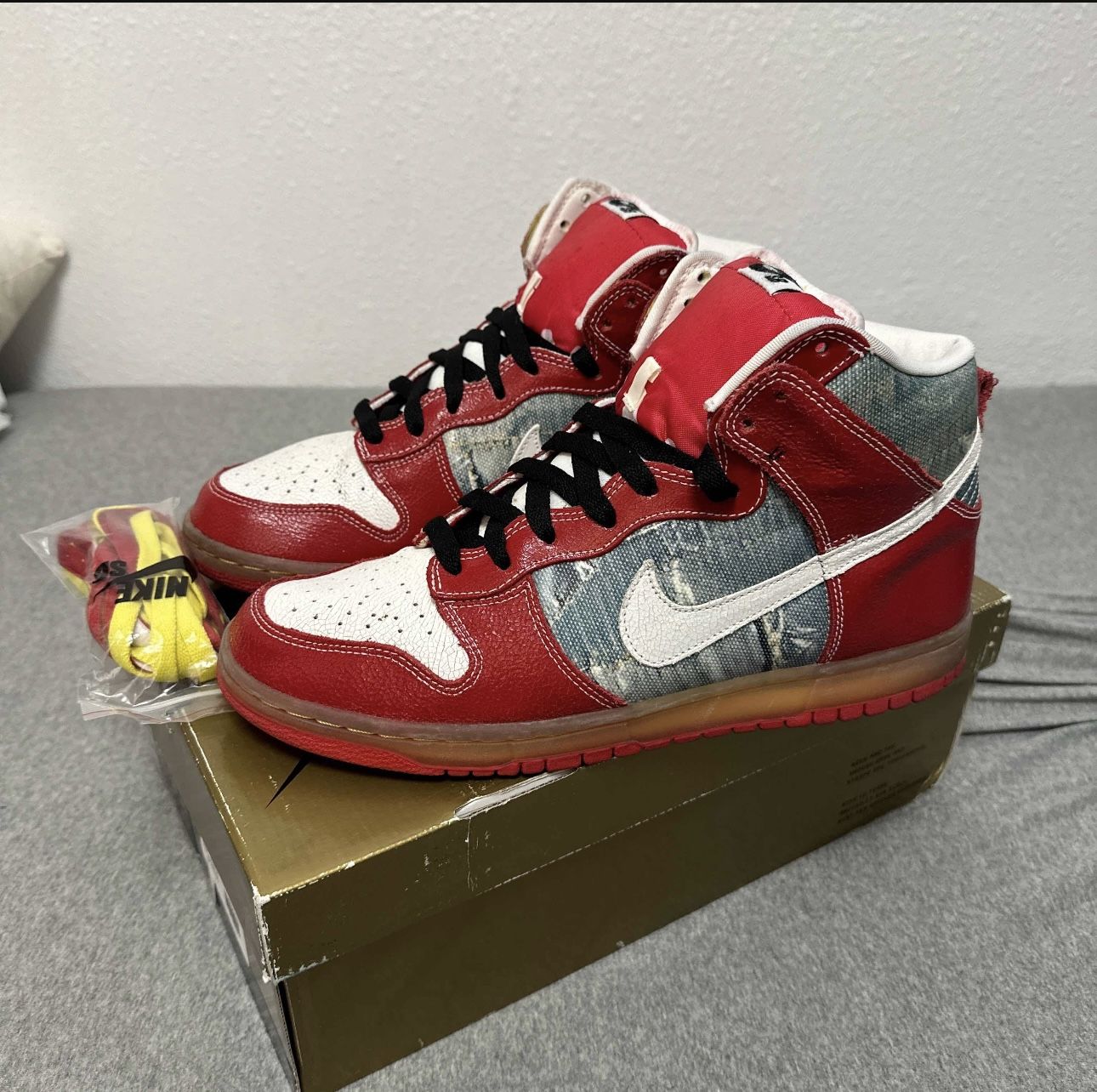 Size 11 - Nike Dunk Premium SB High Shoe Goo