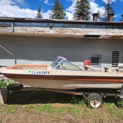 1984 Cheetah 160 Tri hull with 1982 35 Johnson Outboard. $2500 OBO