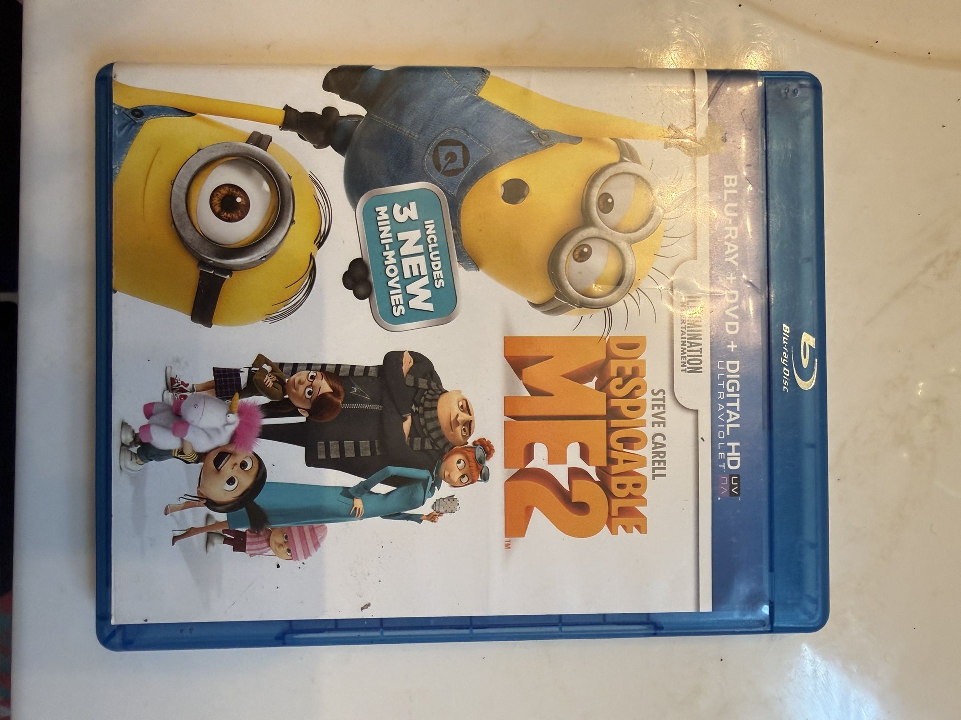 Despicable Me 2 + 2 Short Films