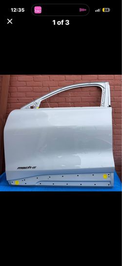 2022 2023 2025 Ford Mach E Mach-E Front door LH