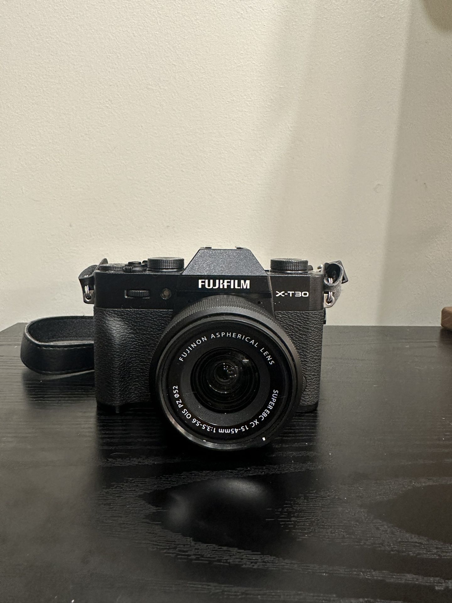 Fujifilm - X Series X-T30 Mirrorless Camera with 15-45mm Lens - Black