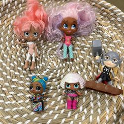 Dolls mini 4 pieces ! 