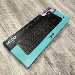 Media K400 Plus Keyboard 