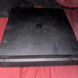 PS4 Slim