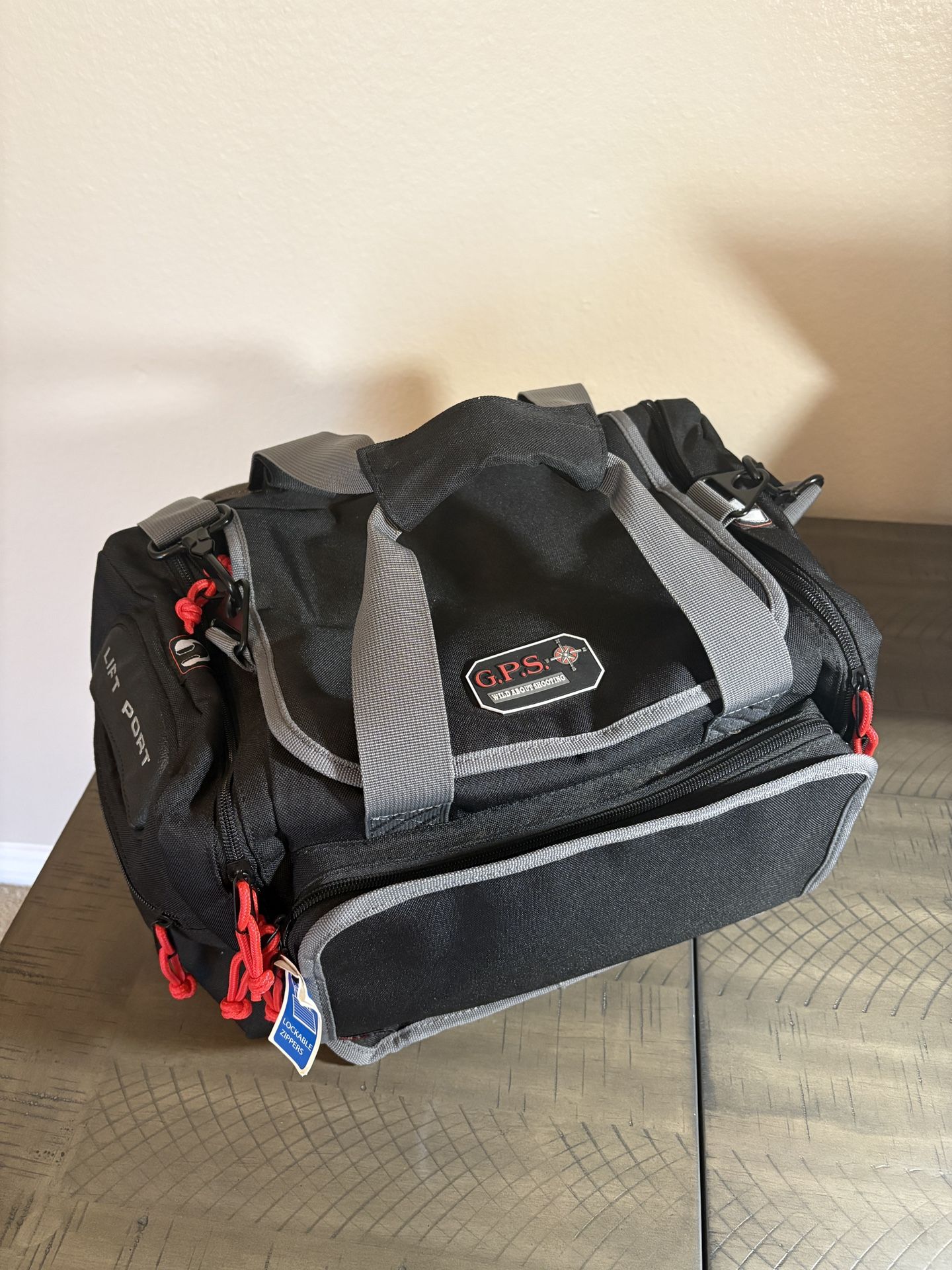 G.P.S. Medium Range Bag Secure Guns, Ammo & Shooting Accessories Storage – Like New + Accessories