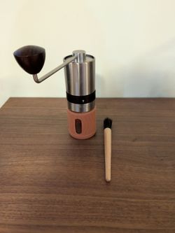 Hand coffee grinder