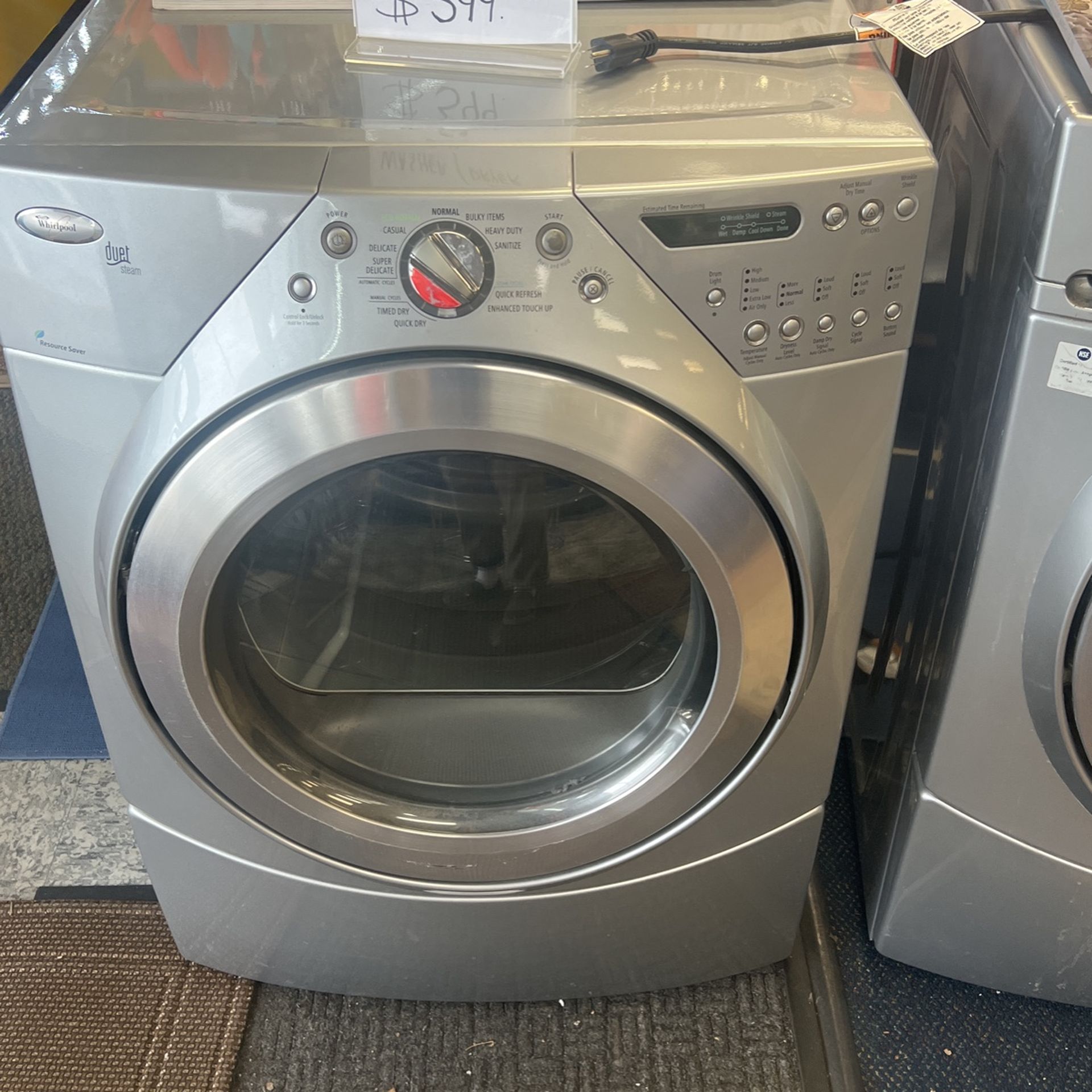 Whirlpool Washer And Gas Dryer 