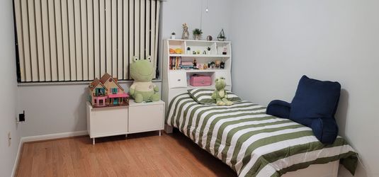 Cama personal. Twin bed.