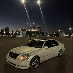 2005 Lexus LS430