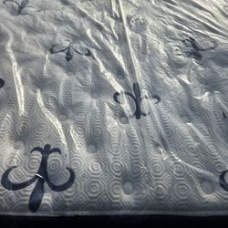 Sterns And Foster King Mattress 