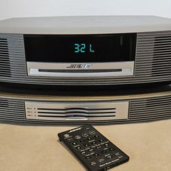 Bose Wave Music System III CD AM/FM Radio With Multi-CD Changer & Remote Control