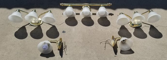 Light Fixtures 