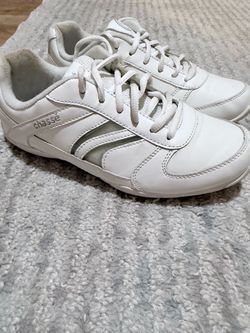 Chassé White Cheer Sneakers