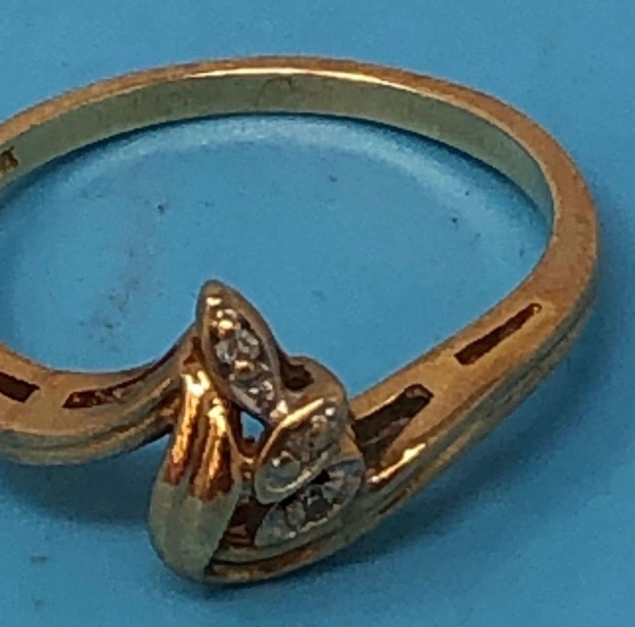 10k Solid Gold Diamond Ring Size 6