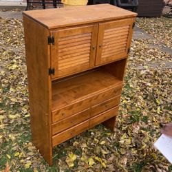 Ethan Allen Dresser Piece