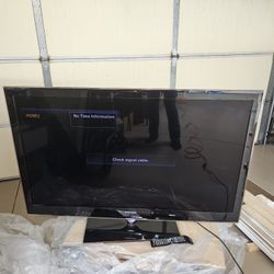 Samsung TV 60" Flat Screen 
