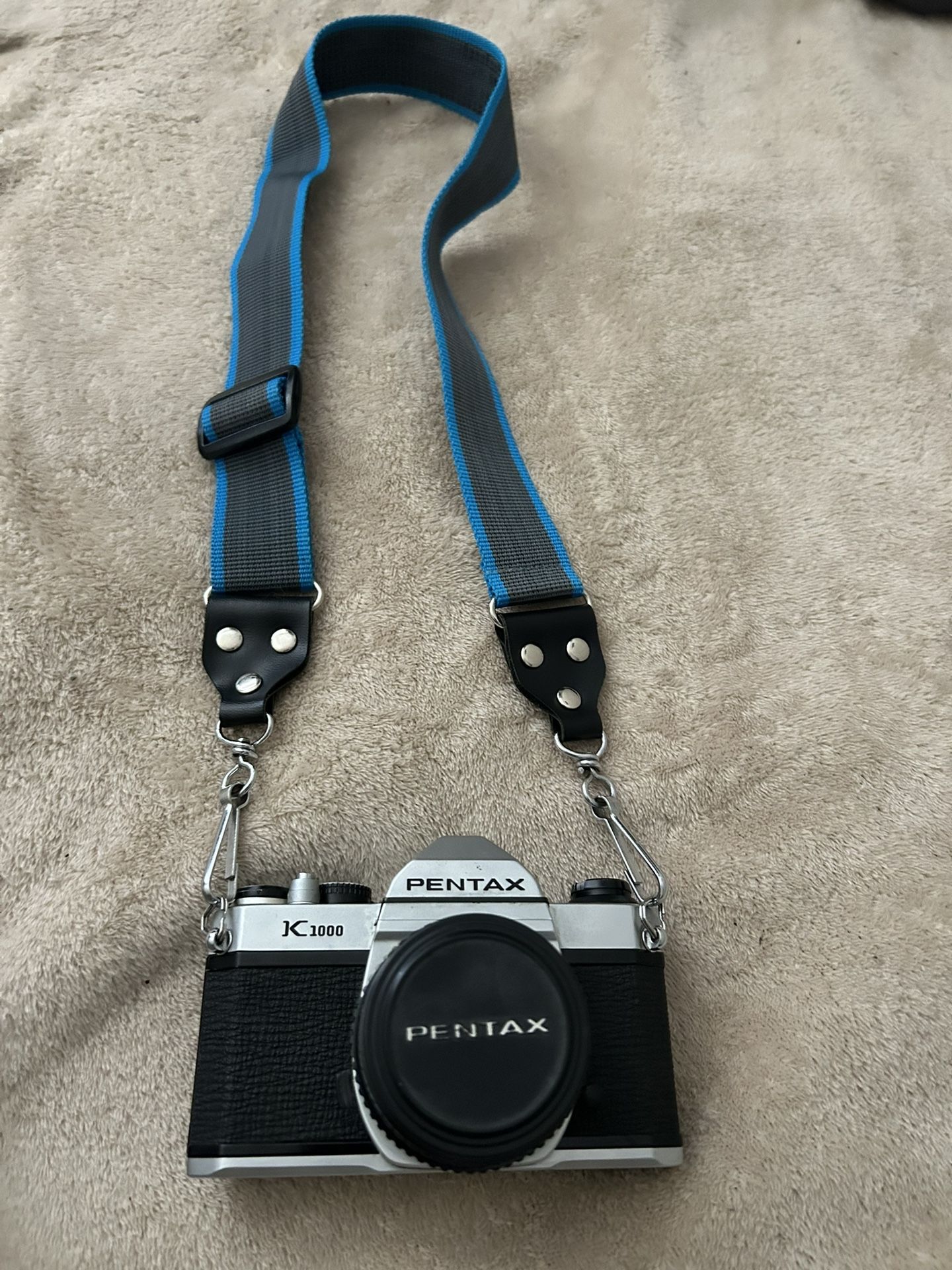2 Pentax 35mm Film Cameras - K1000 Cameras