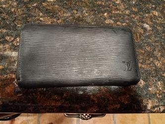 Louis Vuitton Women's Wallet 