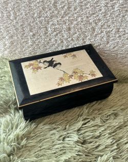 Vintage Jewelry Box 