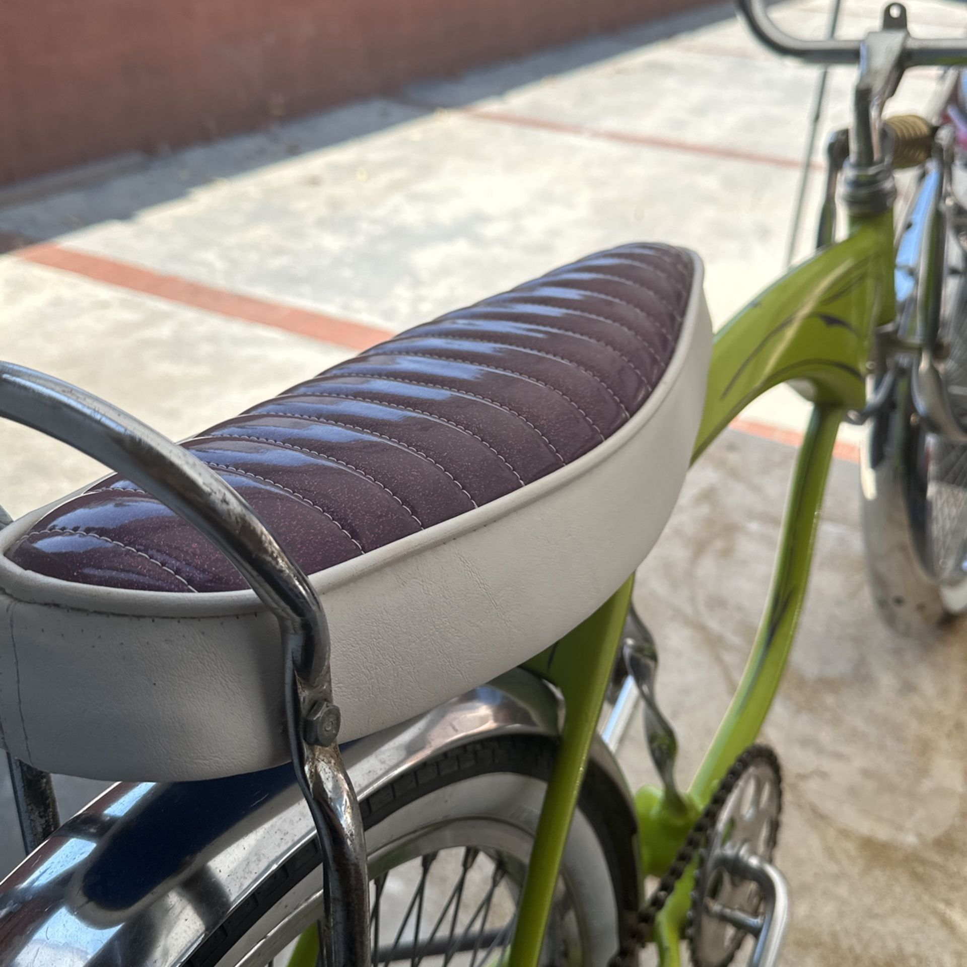 schwinn lowrider bicycle Tracer - City Bike, Classic Beach Cruiser, Banana Seat, Springer Fork, High Rise Handlebar, Drum Brake, Bucket Saddle, Black Fat Tire, Retro Bicycle, Smart Lightweight aluminum rims 1978 Schwinn Bicycle - Cursed