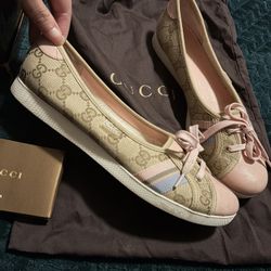 Gucci Flats