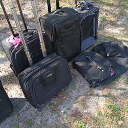 LOTS OF NICE PULL ALONG LUGGAGE