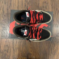 Travis Scott’s Jordan 1 low mocha