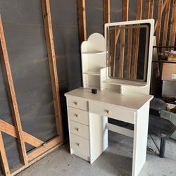 Vanity Table With LED Mirror And Stool