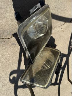05-09 Mustang head lights
